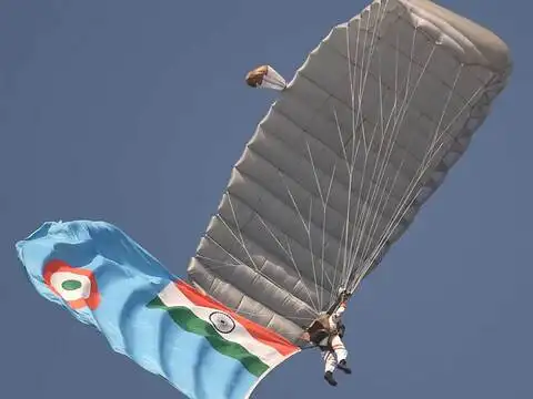 A  paratrooper from skydiving team