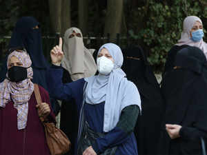 arab women burka ap