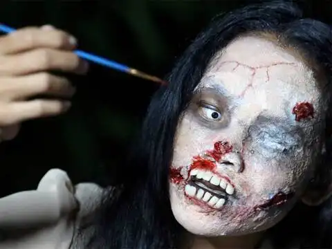 Zombie makeup