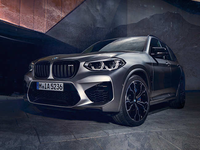 ​The BMW X3 M comes as a completely built-up unit.