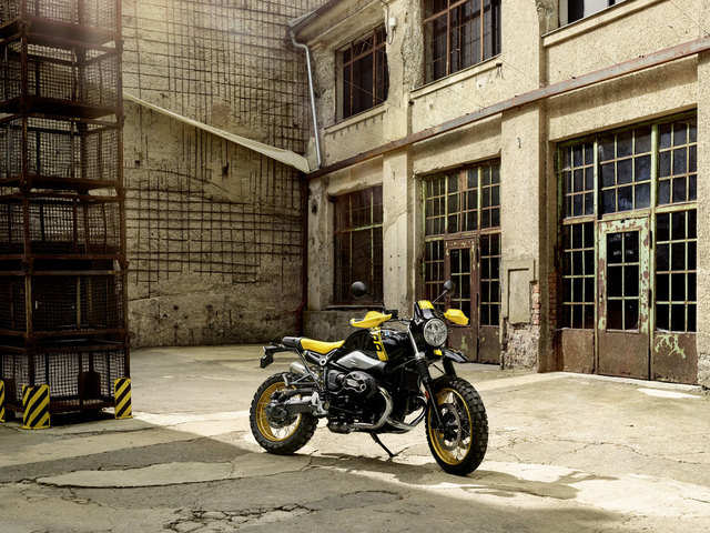 Other Highlights Bmw Reveals A New Sexy Bike 21 R Ninet The Economic Times