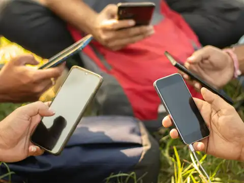 older android based phones may not be able to run a number of secure websites from 2021 time for an upgrade the economic times