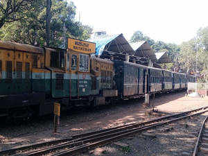 CR'S Shuttle service in Matheran