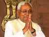 Nitish meets Governor, tenders resignation, recommends dissolution of assembly