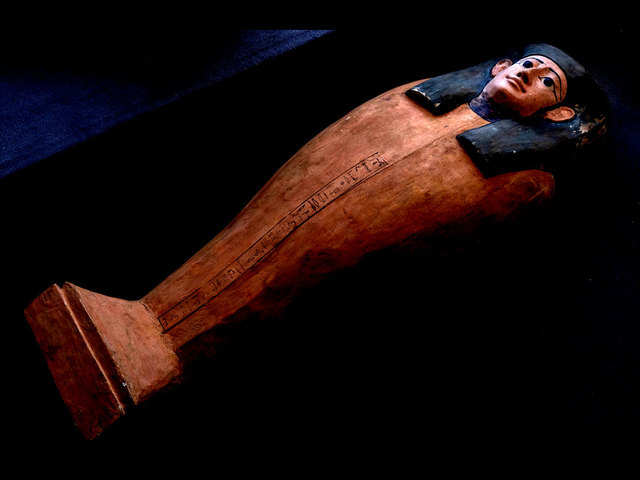 100 ancient coffins found in Saqqara