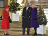 Merry X'mas! UK royals gather at Windsor castle to thank volunteers, greeted with Christmas carols