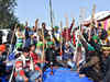 Farmers' protest: Traffic movement disrupted after protestors block Noida Link Road at Chilla Border
