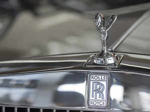 A bohemian at heart, and ever-present in the elite motoring circles of the day, the sculptor Sykes also created Rolls-Royce's icon, called the Spirit of Ecstasy.