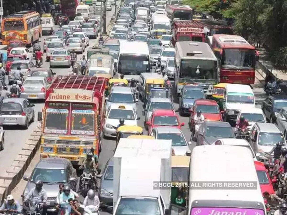 View By Transforming Its Transport Sector India Can Reduce Air Pollution And Fossil Fuel Import Dependency The Economic Times