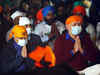 Farmers' protest: Delhi CM Arvind Kejriwal, DyCM Manish Sisodia visit Singhu border