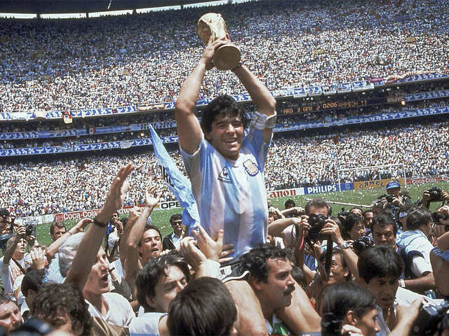 Diego Maradona (Oct 1960 - Nov 2020)