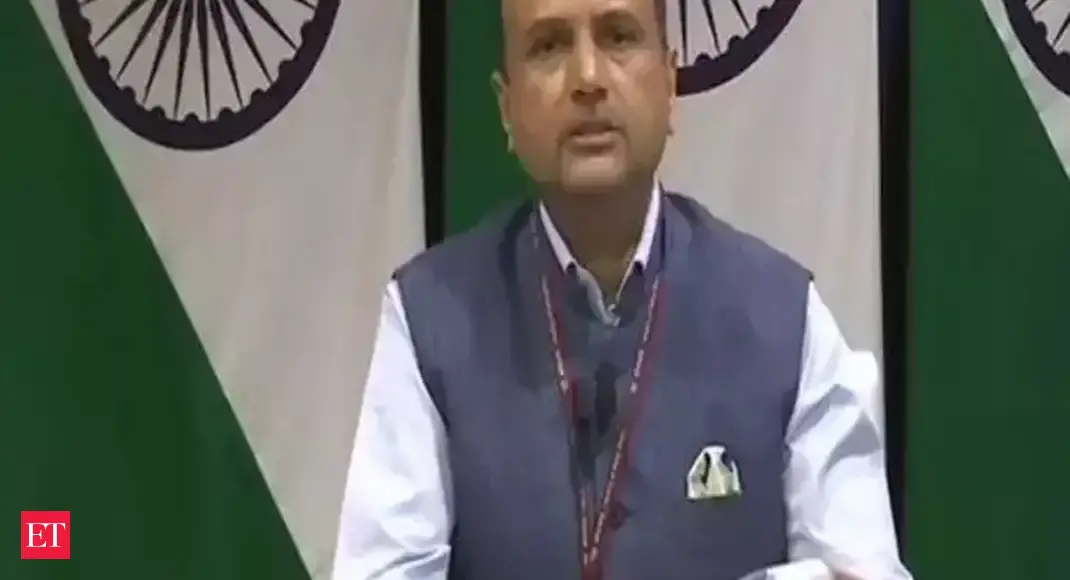 India calls for urgent assistance for 39 Indian sailors on board two ships in Chinese waters - Vimarsana News