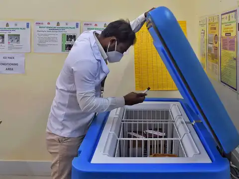 Cold Chains in place