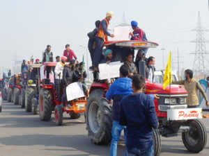 tractor march (1)