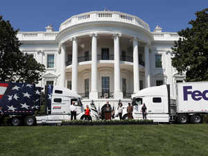 white house reu