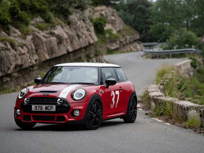 The MINI Paddy Hopkirk Edition ​comes with two litre petrol engine and sprint to 100 km/hr in 6.7 seconds with the top speed being 235 km/hr. ​ ​