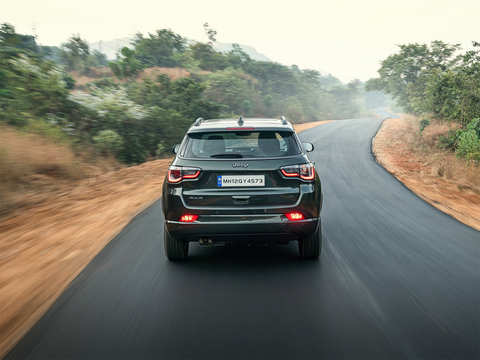 Jeep Compass facelift interior, UConnect 5, large touchscreen first  pictures