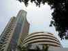 Sensex closes 25 points lower as HDFC twins, Reliance Industries drag markets