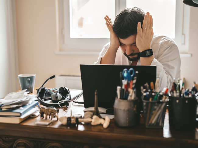 work-wfh-stress-fear_iStock