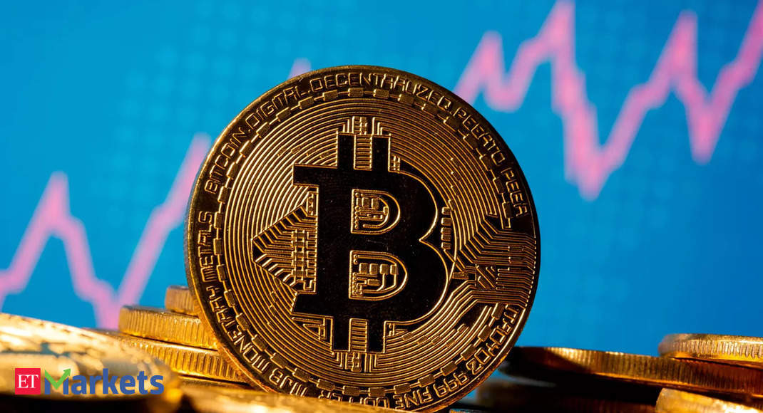 bitcoin-drops-below-30-000-level-as-head-turning-rally-stalls