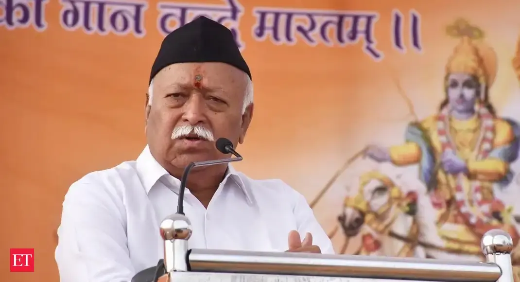 Citizens should read Constitution's Preamble on R-Day: RSS chief Mohan Bhagwat - Vimarsana News