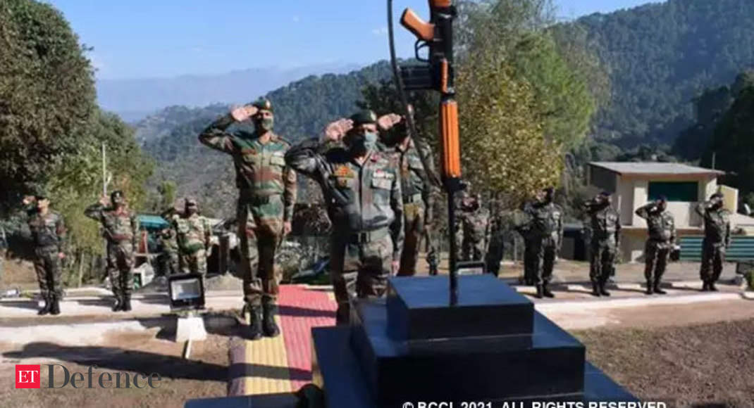 Army pays tributes to Lance Dafedar Kumar killed in IED blast in J-K’s Kulgam