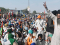Farmers protest: Despite increasing number of barricades thousands converge at Ghazipur