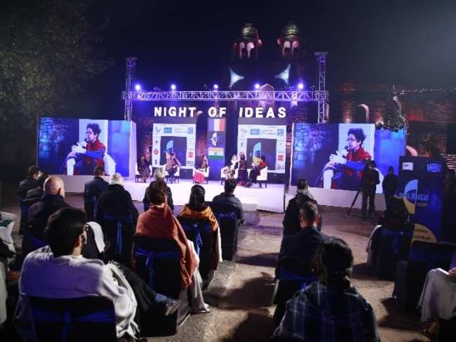 Night of Ideas with public and Susmita Mohanty on screen (1)