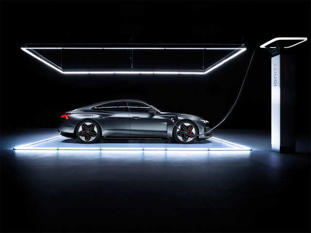 Audi e-tron GT RS e-tron GT 440 kW