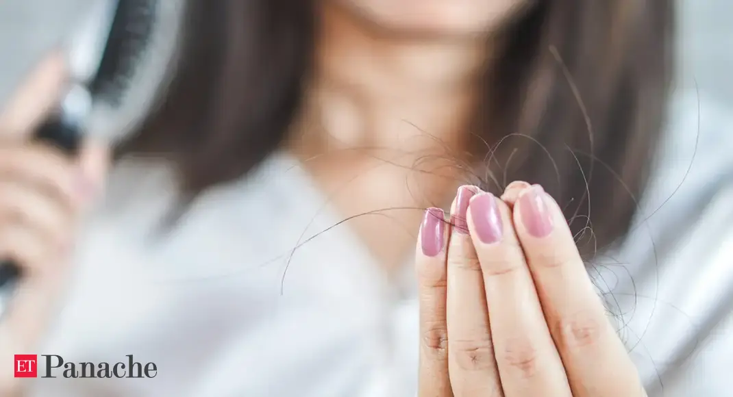 Stress, pandemic & Covid may be the reason for constant hair fall. Some home remedies & quick fixes - Vimarsana News