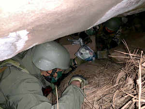 Army tunnel