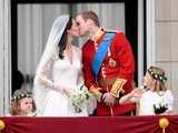 William kisses his wife Kate