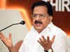 Congress holds 'satyagraha' demanding removal of Kerala Minister