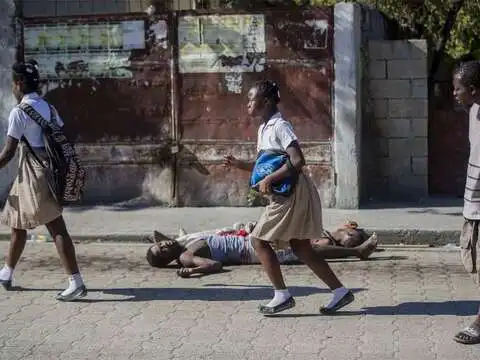​25 dead