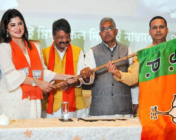 West Bengal Polls 2021 Bengali Actor Srabanti Chatterjee Joins Bjp The Economic Times Video Et Now