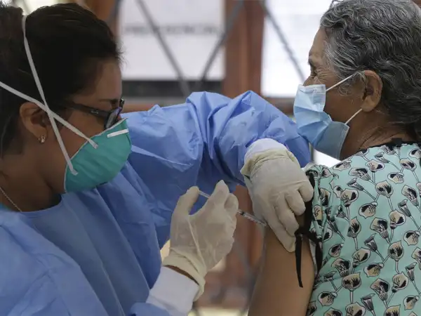Covid-19 News Live: UK to receive 10 million AstraZeneca vaccine doses from SII - Vimarsana News