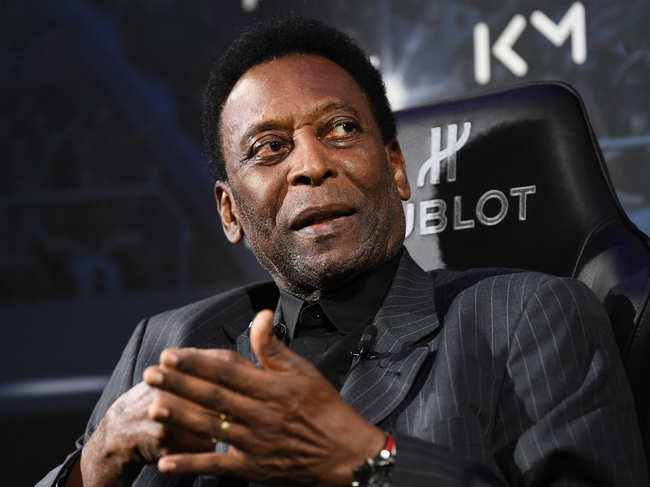 Pelé also urged his followers to wash their hands and stay home if possible.