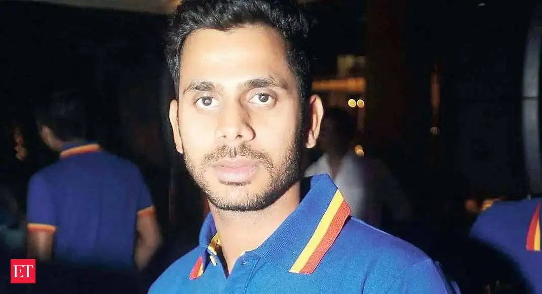 Will always look to score boundaries off Dinda on political pitch: Manoj Tiwary - Vimarsana News