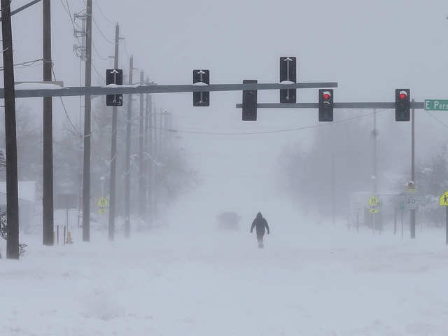 Blizzard Warning - Dangerous Winter Storm Pummels Parts Of US Rockies ...