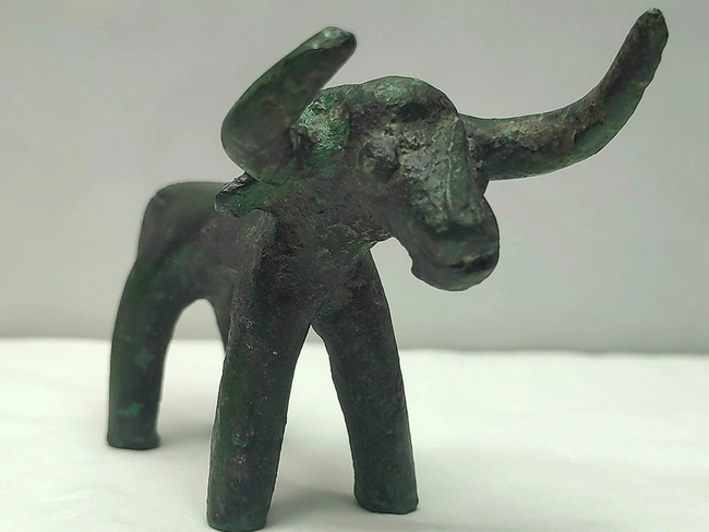 Over a 2500-year-old bronze bull idol unearthed by Greek archaeologists in  ancient Olympia - The Economic Times
