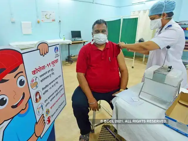 कोरोना टीका: 45 साल से अधिक उम्र के लोगों के लिए आज से अभियान - कोरोना टीकाकरण  अभियान | ET Hindi