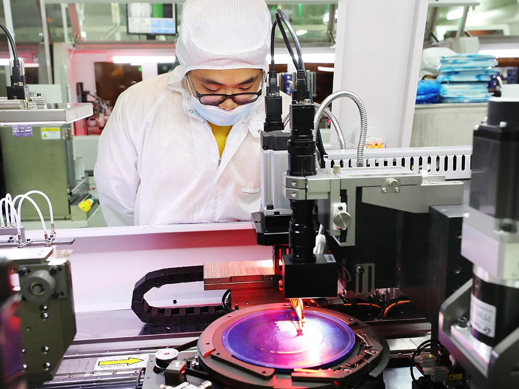 In short supply and hot demand, chip prices could keep rising all year