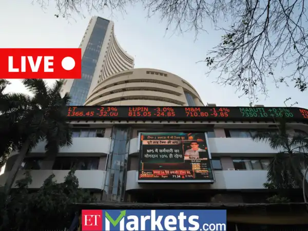 sensex today: Stock Market LIVE Updates: Sensex jumps as bank, auto stocks lift Dalal Street; fear gauge VIX eases 3% - Vimarsana News