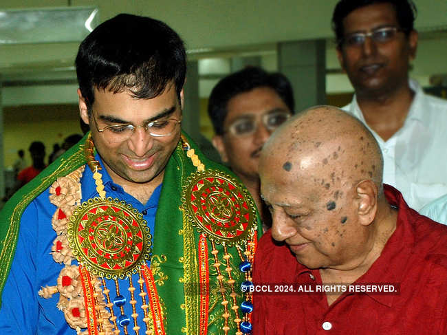K Viswanathan​ (R) has always been a support to Viswanathan​ Anand​ (L).