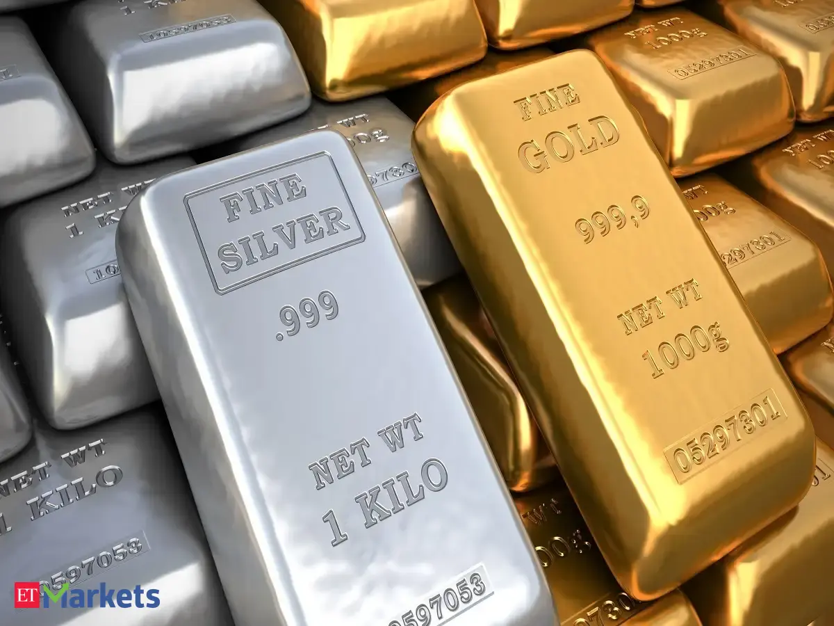 Gold Price Today Rate Yellow Metal Inches Higher Target Rs 49 500 Say Ysts The Economic Times Gold Price Today Rate