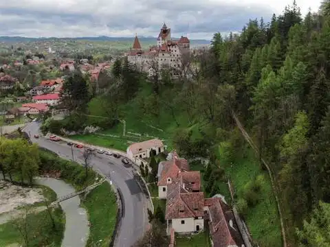 ​Castle turned into vaccination center