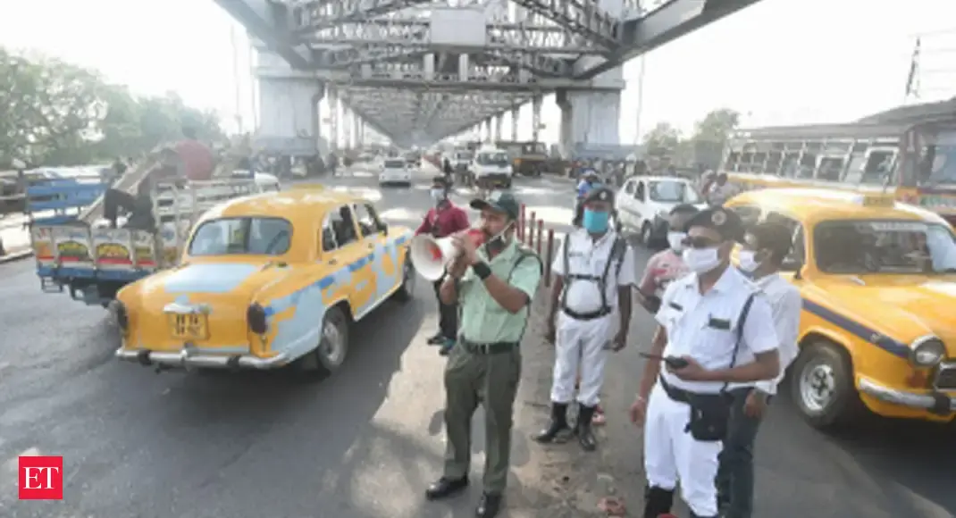 Streets empty, shops closed as 15-day lockdown comes into force in West Bengal - Vimarsana News