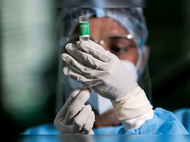 FILE PHOTO: A health official draws a dose of the AstraZeneca's COVID-19 vaccine manufactured by the Serum Institute of India, at Infectious Diseases Hospital in Colombo