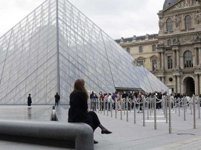 ​Louvre reopens