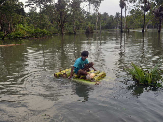 Swelling rivers plague eastern India